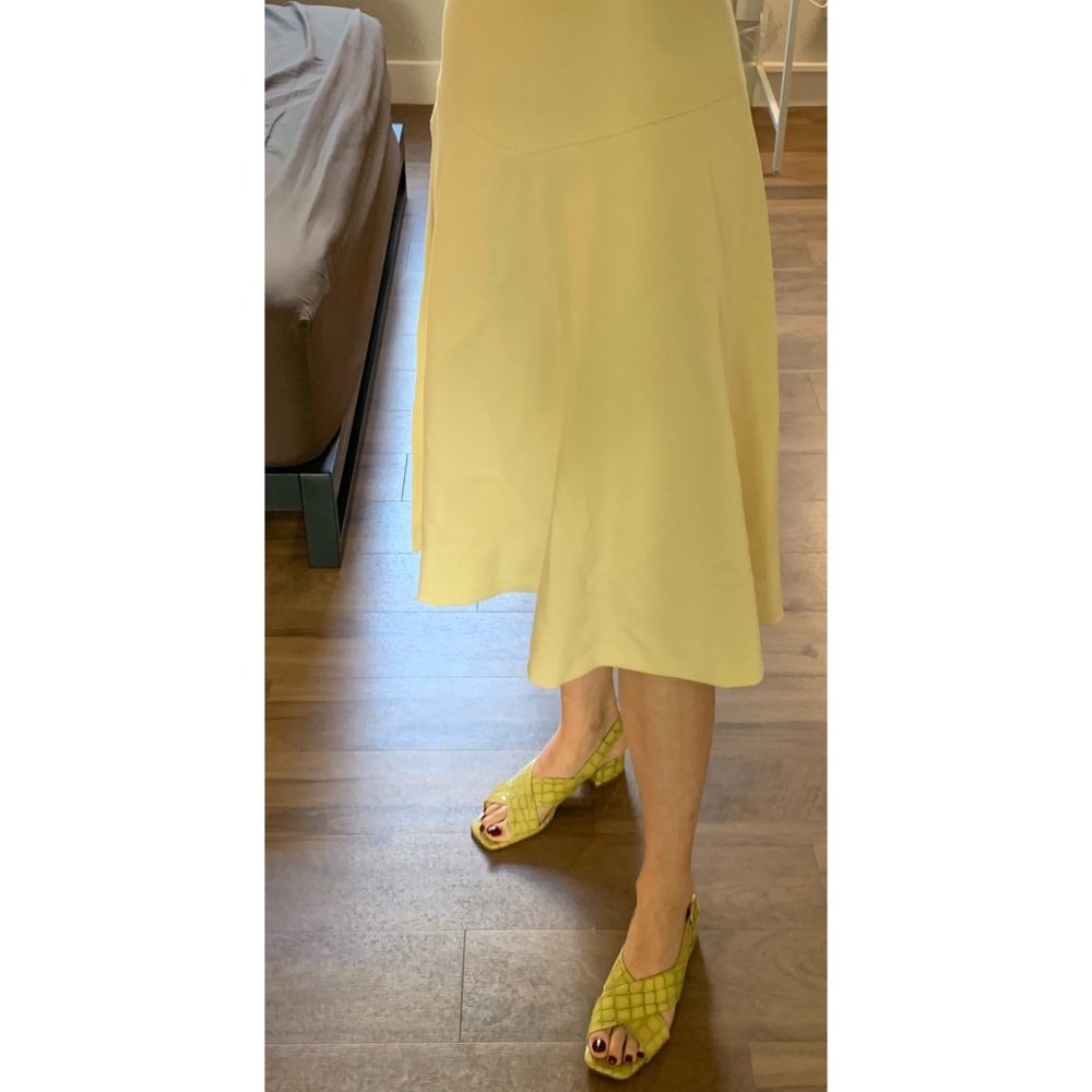 CLUB MONACO yellow mid skirt